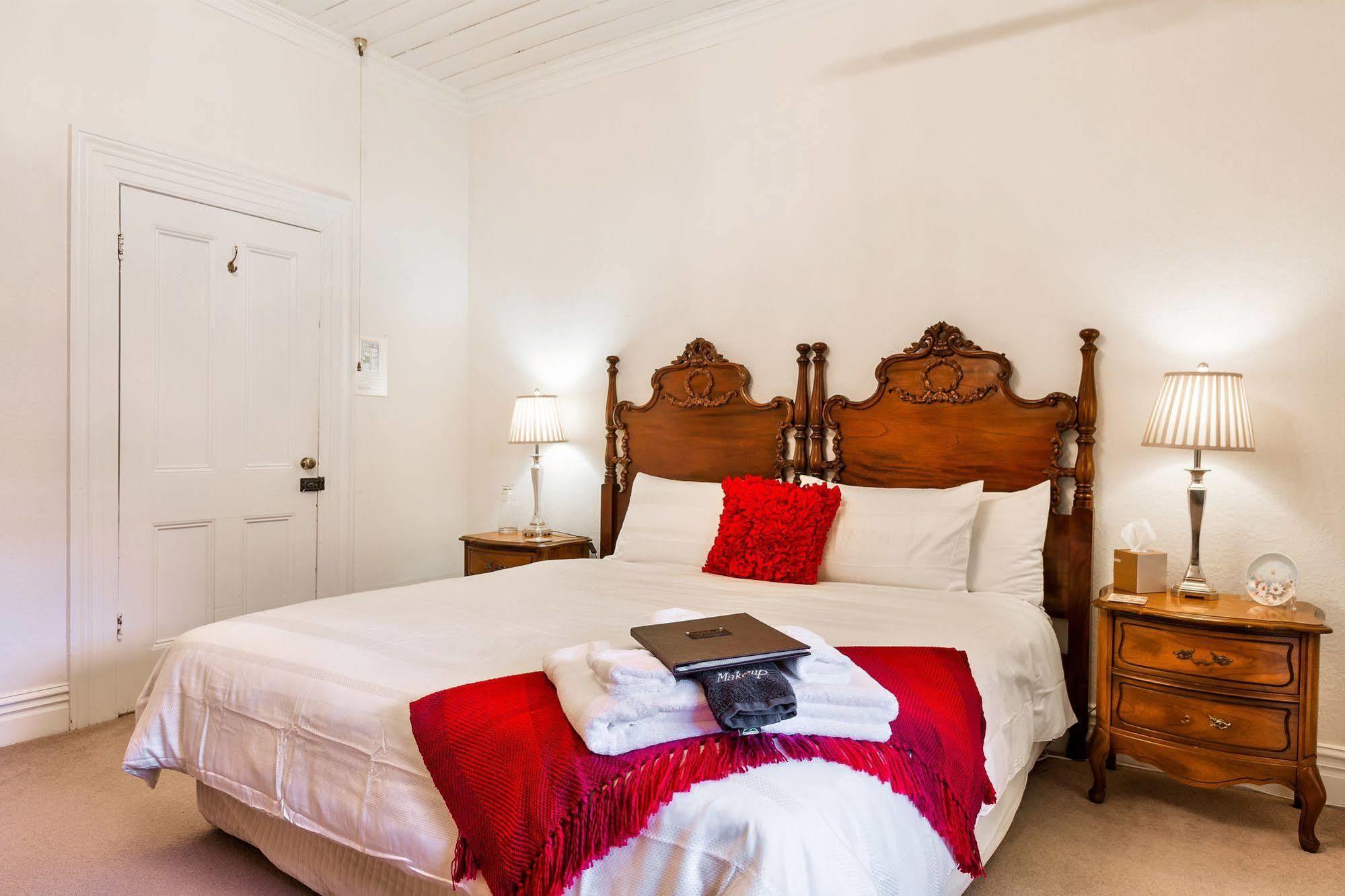 เดอะ เกรซ บีชเวิร์ธ Bed & Breakfast บีชเวิร์ท ภายนอก รูปภาพ